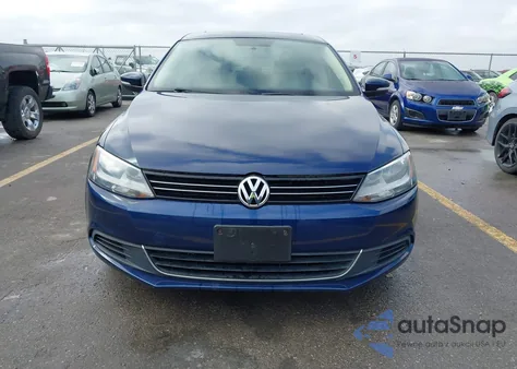 2014 Volkswagen Jetta 1.8T Se z USA, uszkodzony, nr VIN 3VWD07AJ0EM327999